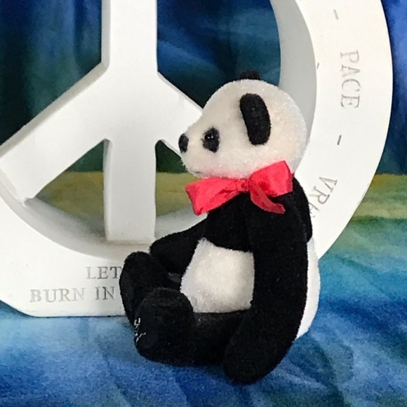 Vintage Cottage Collectible Miniature Panda Bear Collectible Teddy Bear - Picture 4 of 12